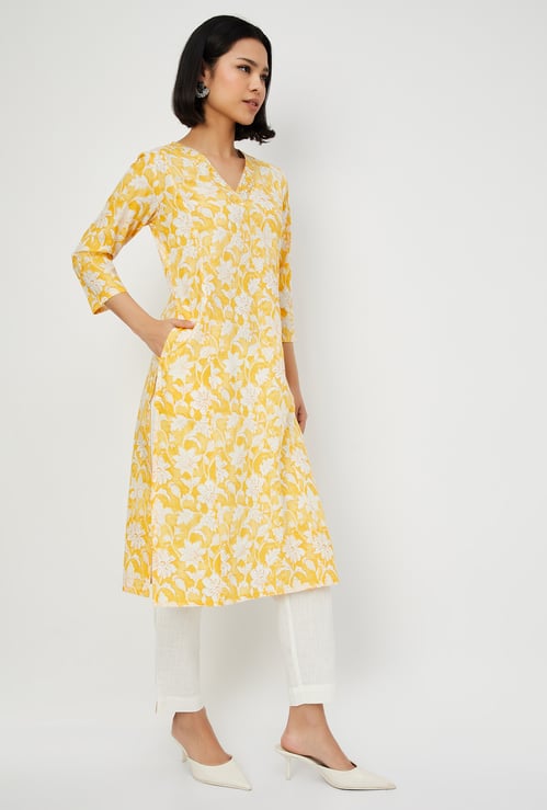 Women Floral Print Straight Kurta Set