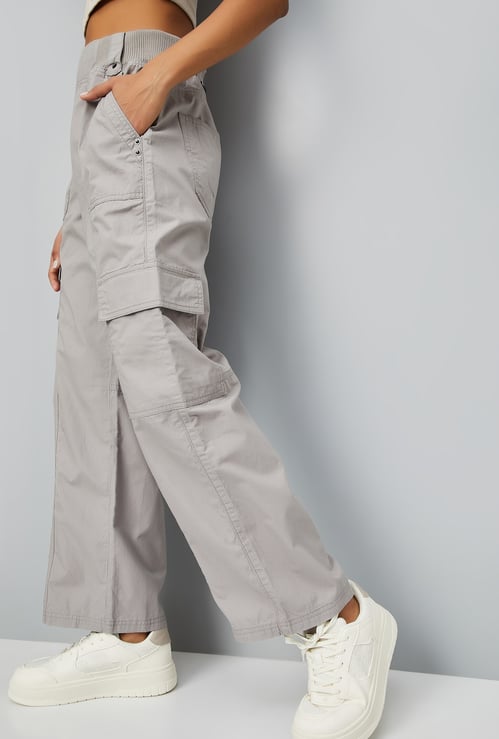 Women Solid Cargo Trousers