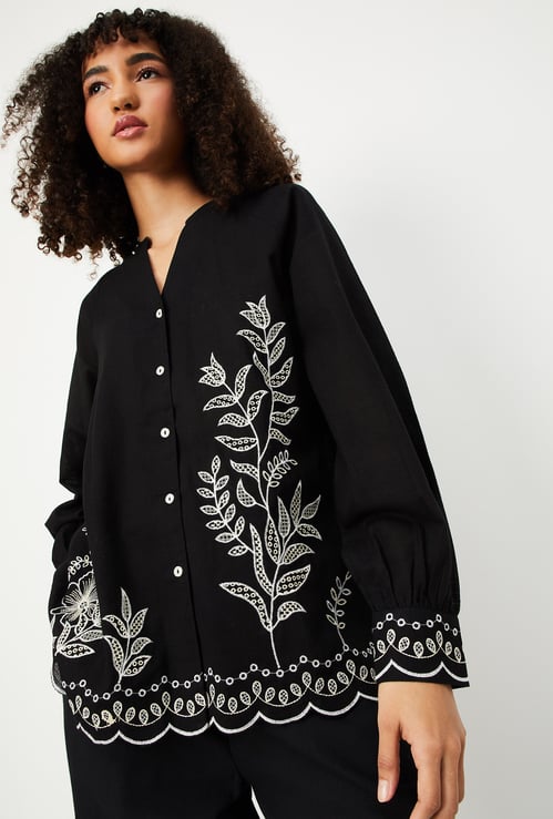 Women Embroidered Tunic