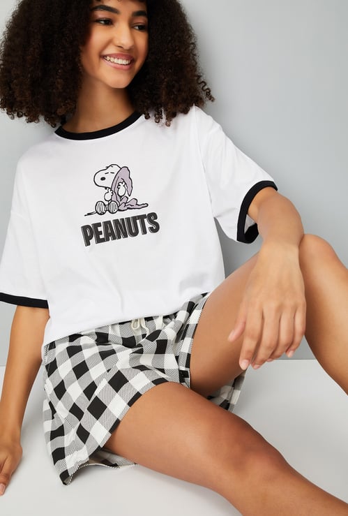 Women Peanuts Print Shorts Set