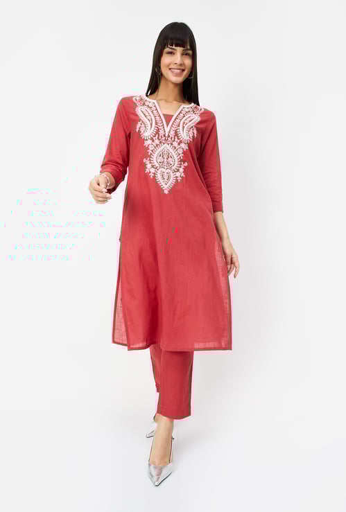 Women Embroidered Straight Kurta Set