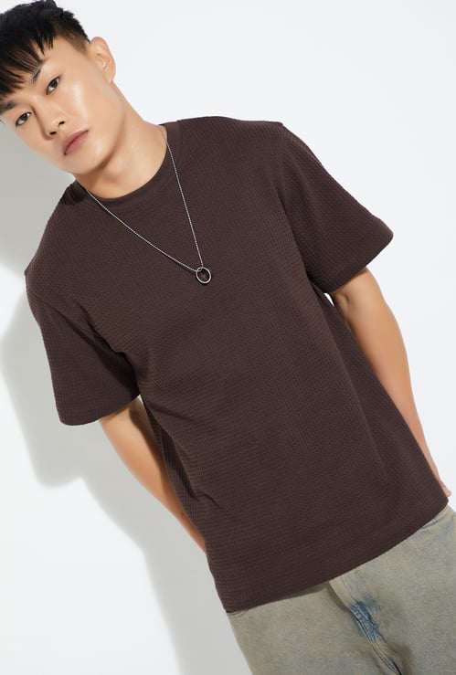 URB_N Men Textured T-shirt