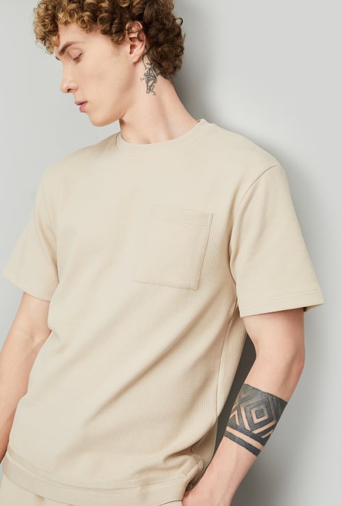 Men Textured Oversized Sports T-shirt