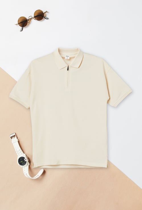 Boys Textured Polo T-shirt