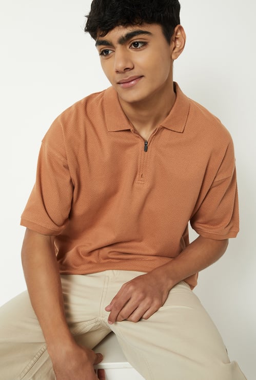 Boys Textured Polo T-shirt