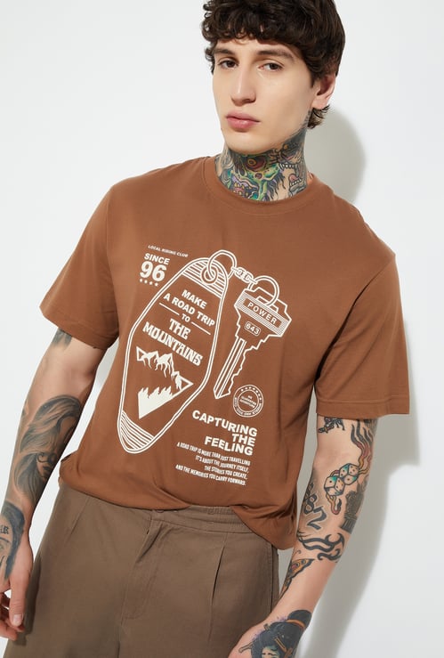 URB_N Men Graphic Printed T-shirt