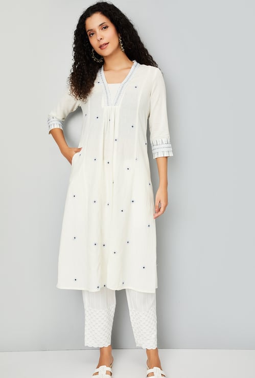 Women Floral Embroidered A-line Kurta