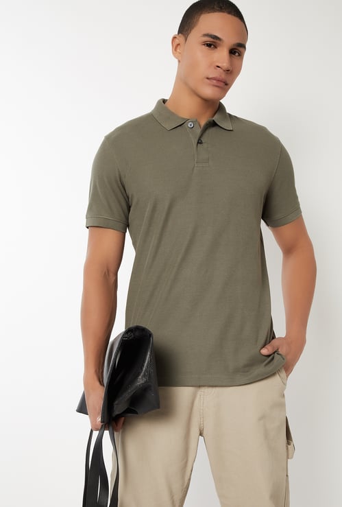 Men Textured Polo T-shirt