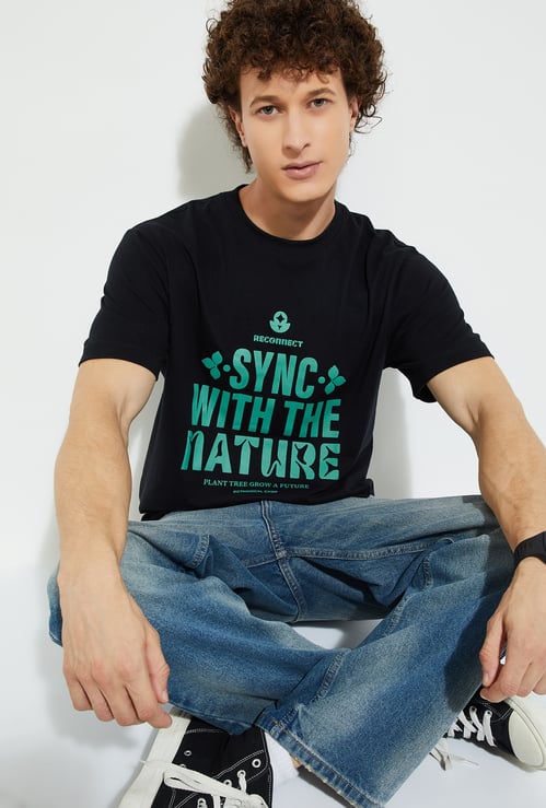 URB_N Men Typographic Print T-shirt