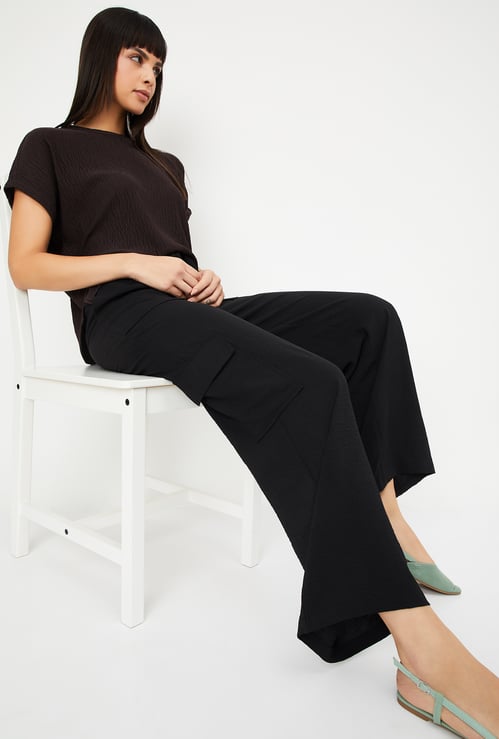Women Textured Cargos