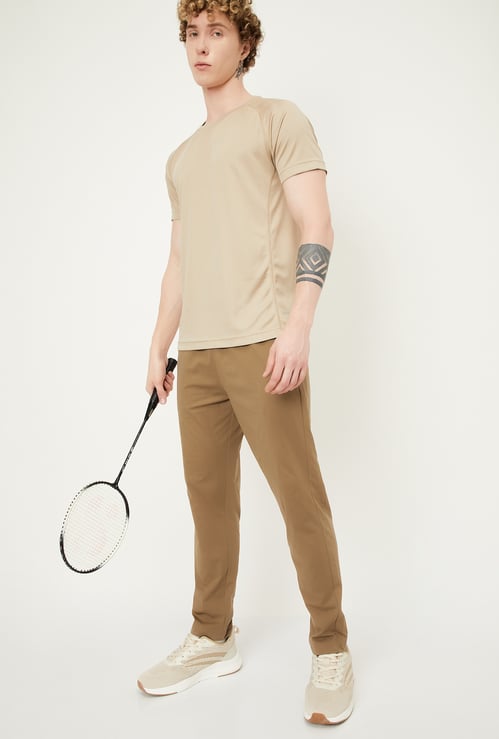 Men Solid Slim Fit Track Pants