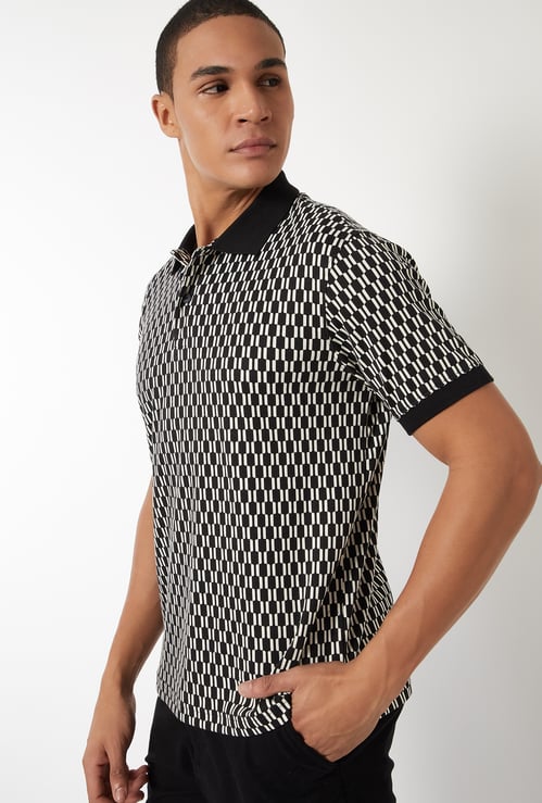 Men Printed Regular Fit Polo T-shirt
