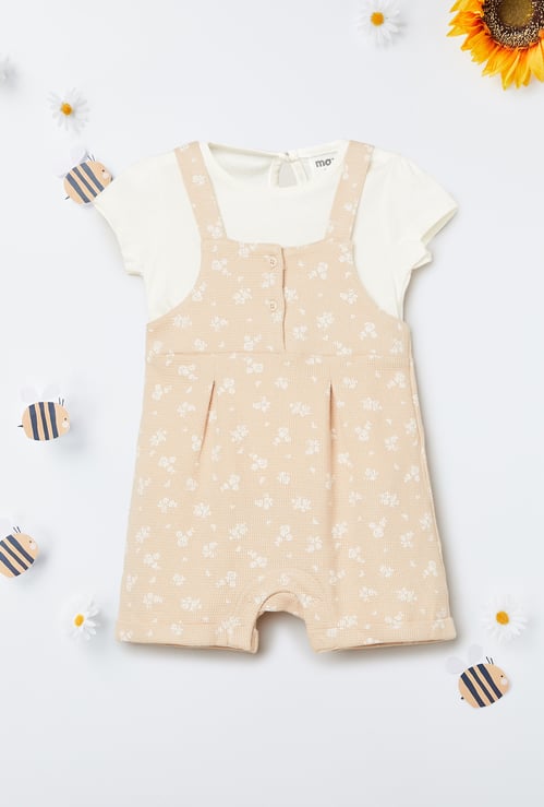 Girls Printed Dungarees with T-shirt