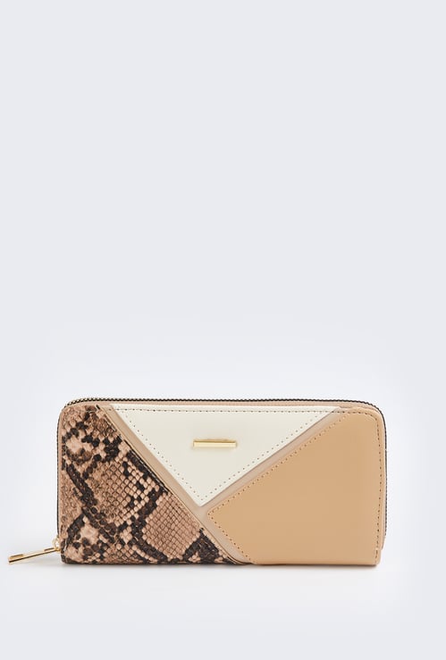 Women Animal Print Zip Around Wallet