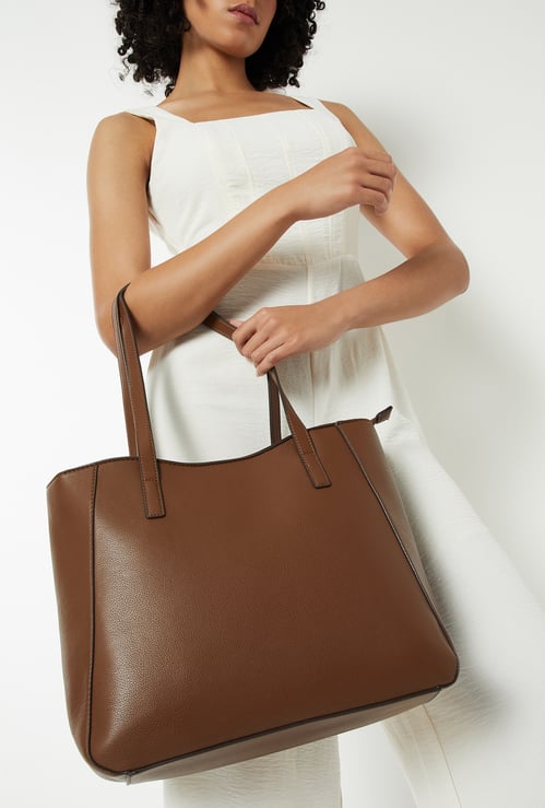 Women Textured Tote Bag