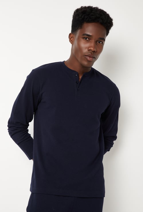Men Textured Henley T-shirt