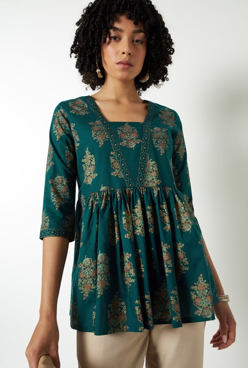 Women Embroidered A-line Tunic