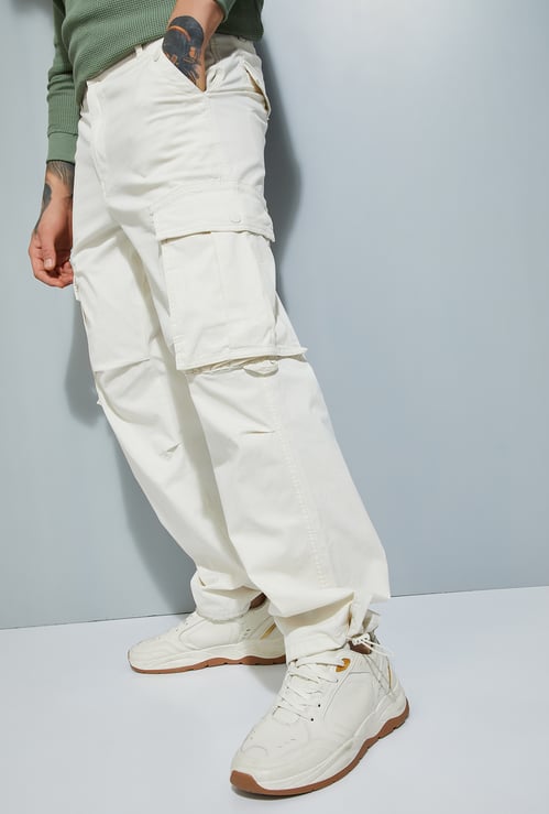 URB_N Men Solid Loose Fit Cargos