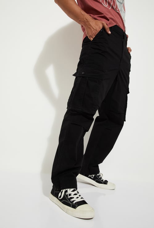 URB_N Men Solid Loose Fit Cargos