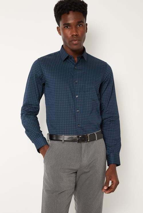 Men Printed Satin Finish Slim Fit Formal Shirt