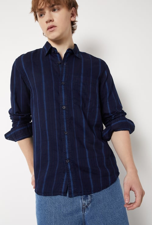 Men Checked Regular Fit Shirt