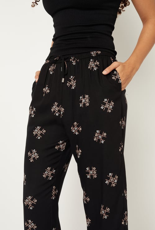 Women Printed Capris