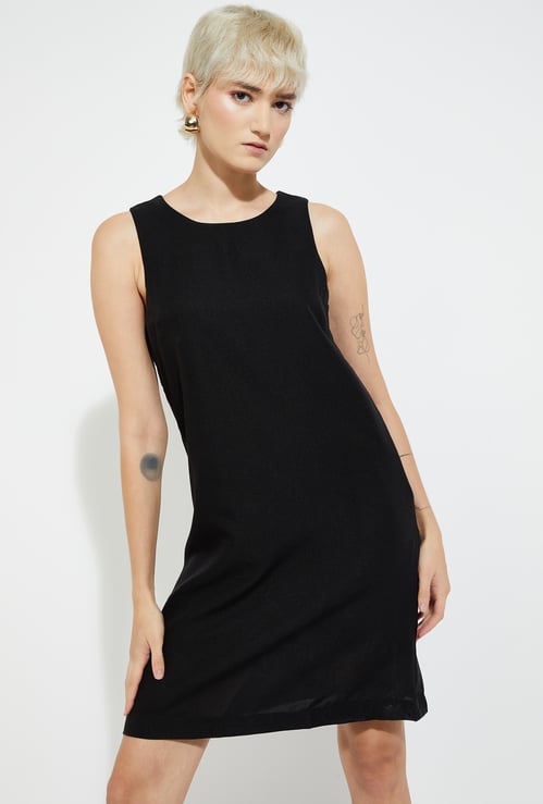 ALAYA F x URB_N Women Solid Shift Dress