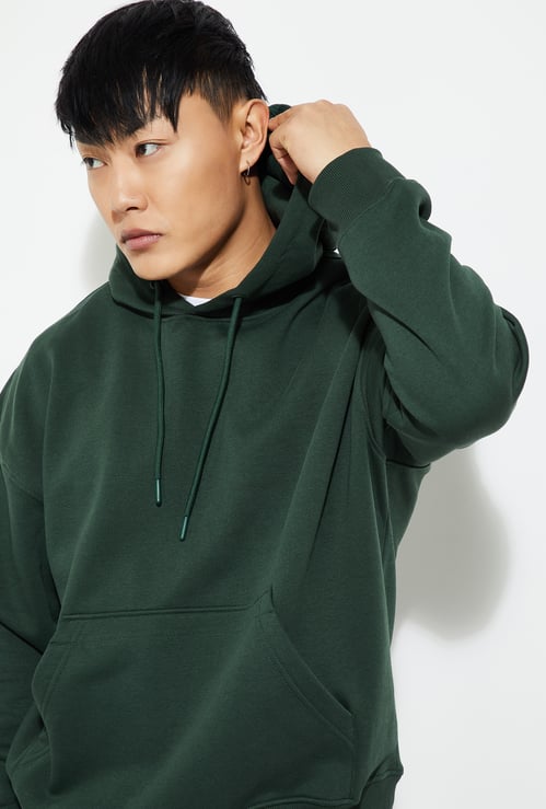 URB_N Men Solid Oversized Hooded Sweatshirt