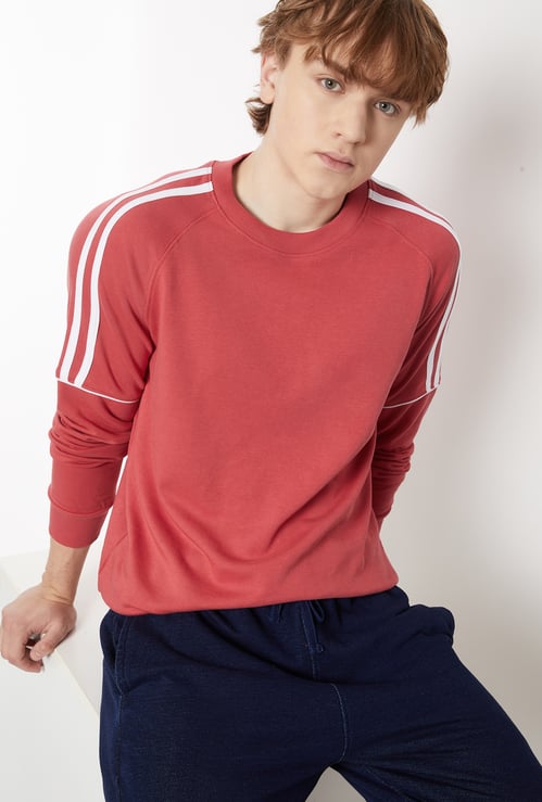 Men Side Striped Sweatshirt