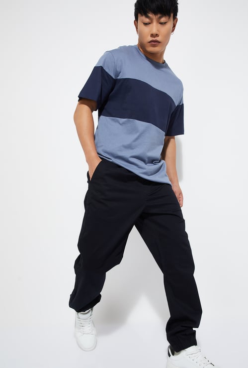 URB_N Men Colourblocked T-shirt