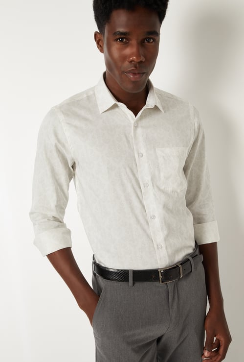 Men Patterned Slim Fit Formal Shirt