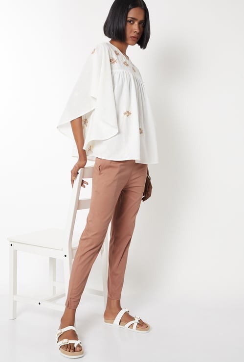 Women Solid Straight Pants