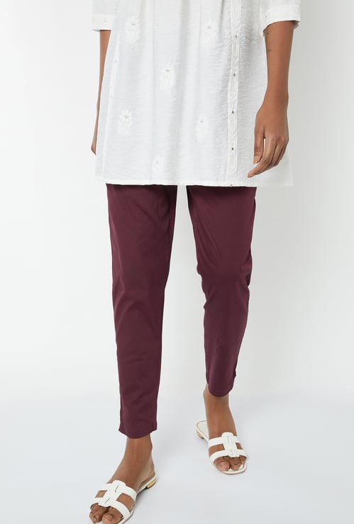 Women Solid Straight Pants