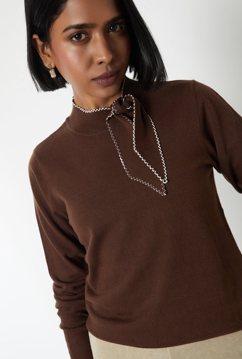 Women Solid Top with Tie Up Detail