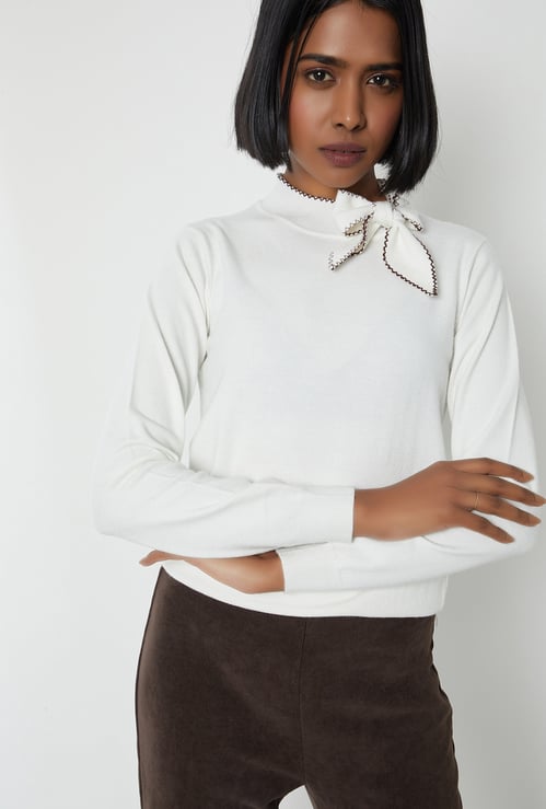 Women Solid Top with Tie Up Detail