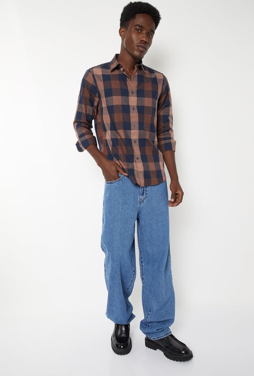 Men Checked Slim Fit Shirt