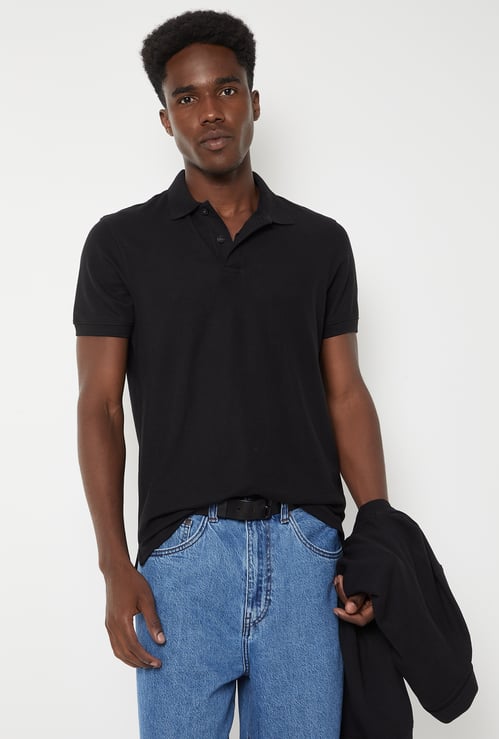 Men Textured Polo T-shirt