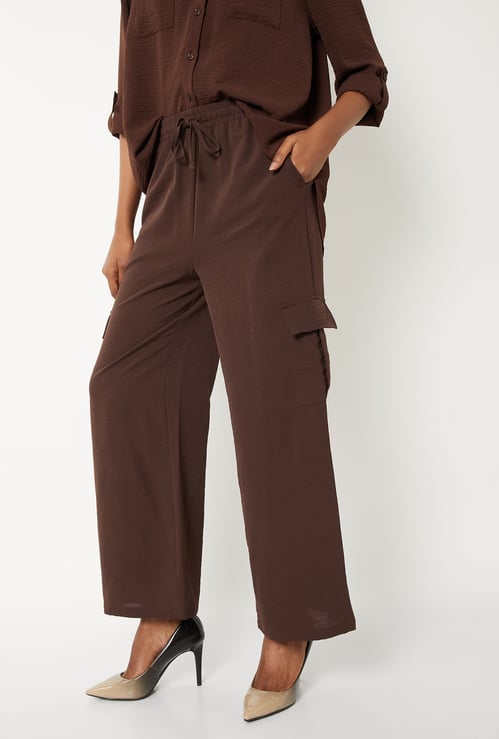 Women Textured Wide Leg Cargos