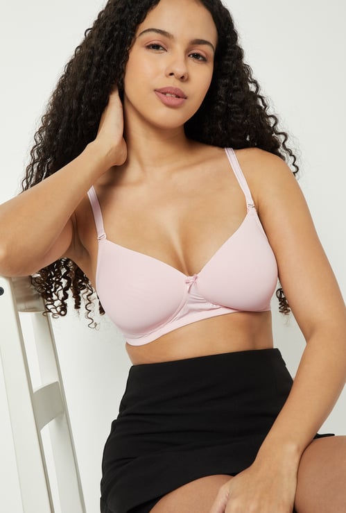 Women Solid Padded Non-Wired T-shirt Bra