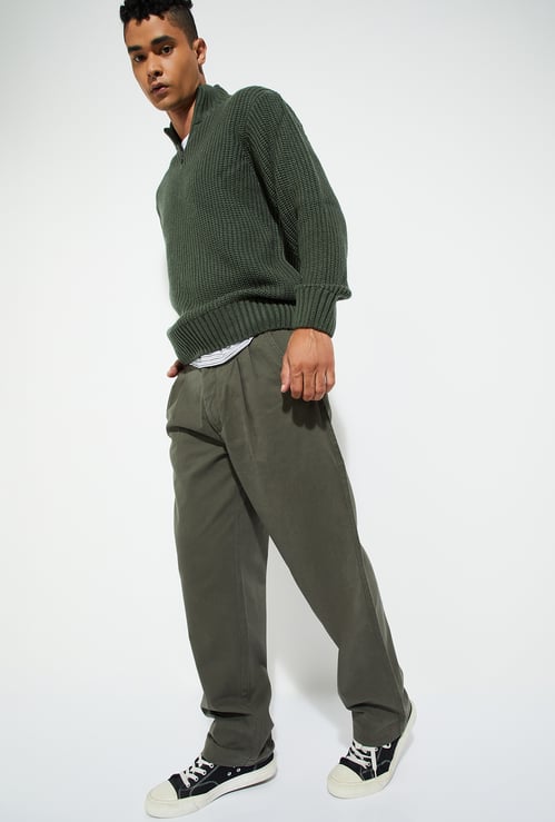 URB_N Men Solid Relaxed Fit Trousers