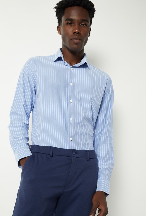 Men Striped Slim Fit Formal Shirt