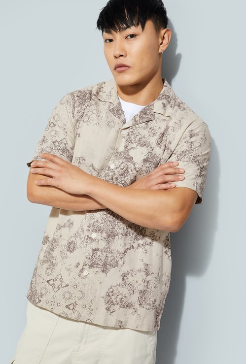 URB_N Men Printed Regular Fit Shirt