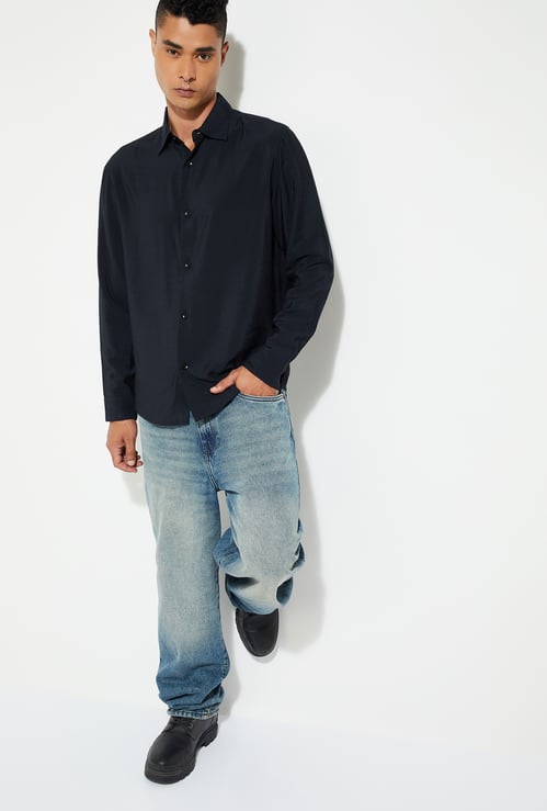 URB_N Men Solid Regular Fit Shirt