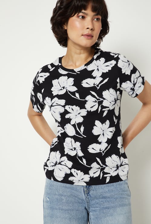 Women Floral Print T-shirt