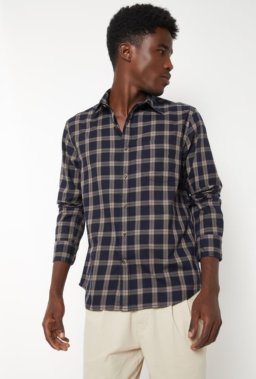 Men Checked Regular Fit Shirt