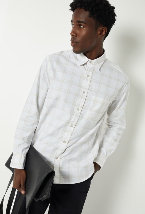 Men Checked Regular Fit Shirt