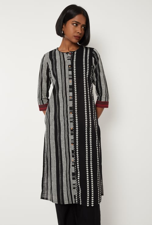 Women Printed Straight Kurta