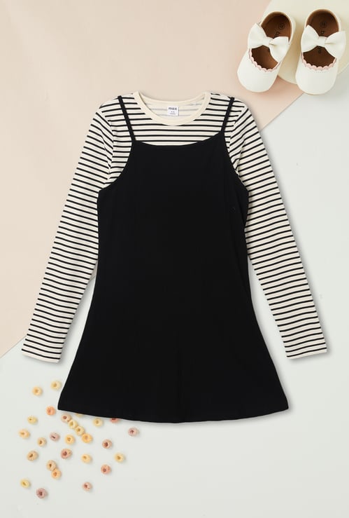 Girls Solid Pinafore Dress with T-shirt