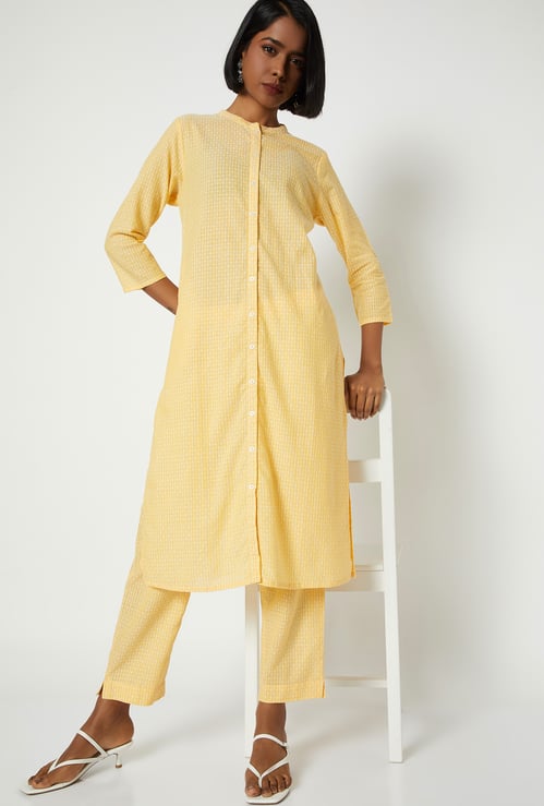 Women Checked Straight Kurta Set