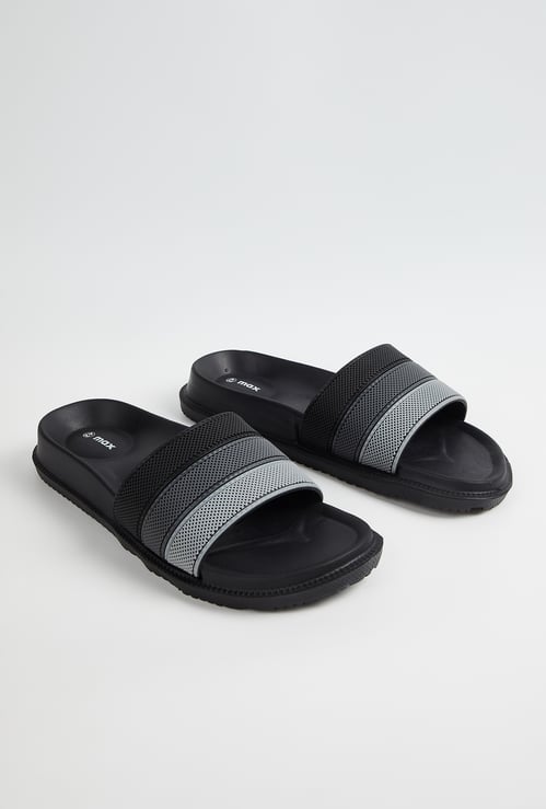 Men Colourblock Sliders